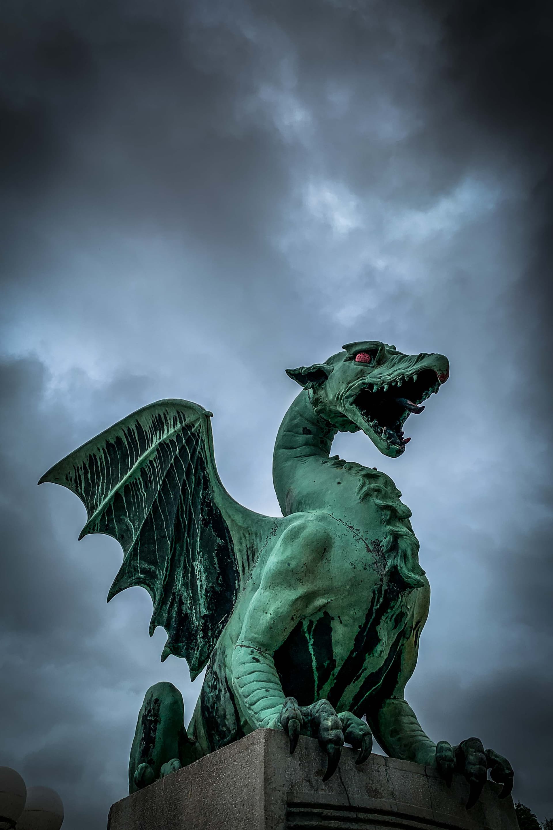 Hic sunt dracones
